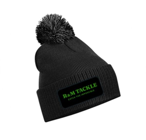 R M TACKLE BOBBLE HAT BLACK