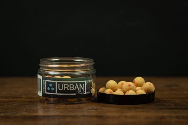 Strawberry Nutcracker Wafters 14mm