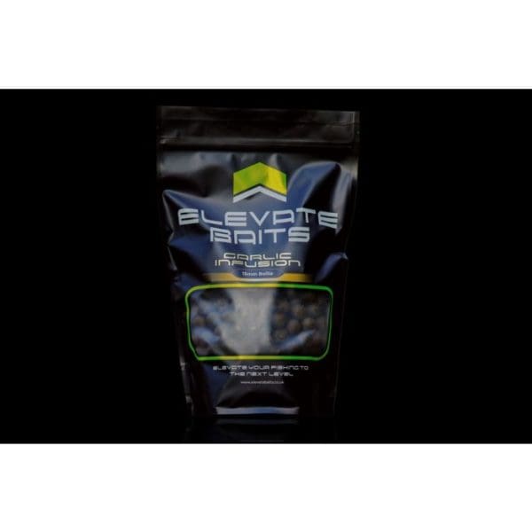Elevate Baits - Garlic Infusion Boilies